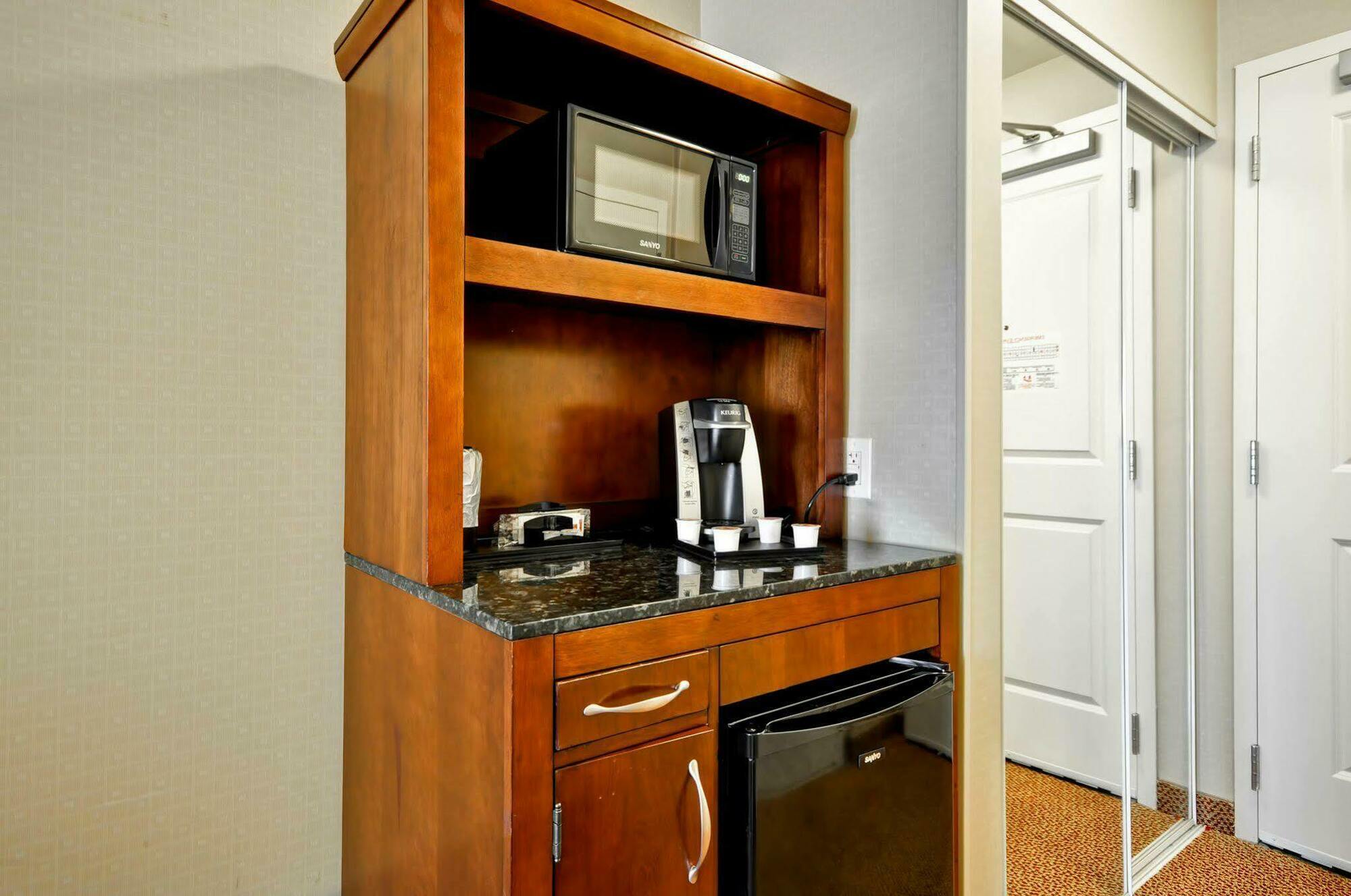 Hotel Hilton Garden 3*